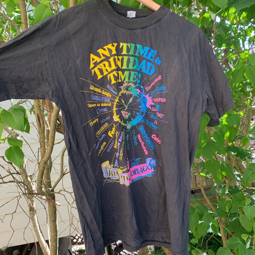Vintage Trinidad and Tobago graphic tshirt